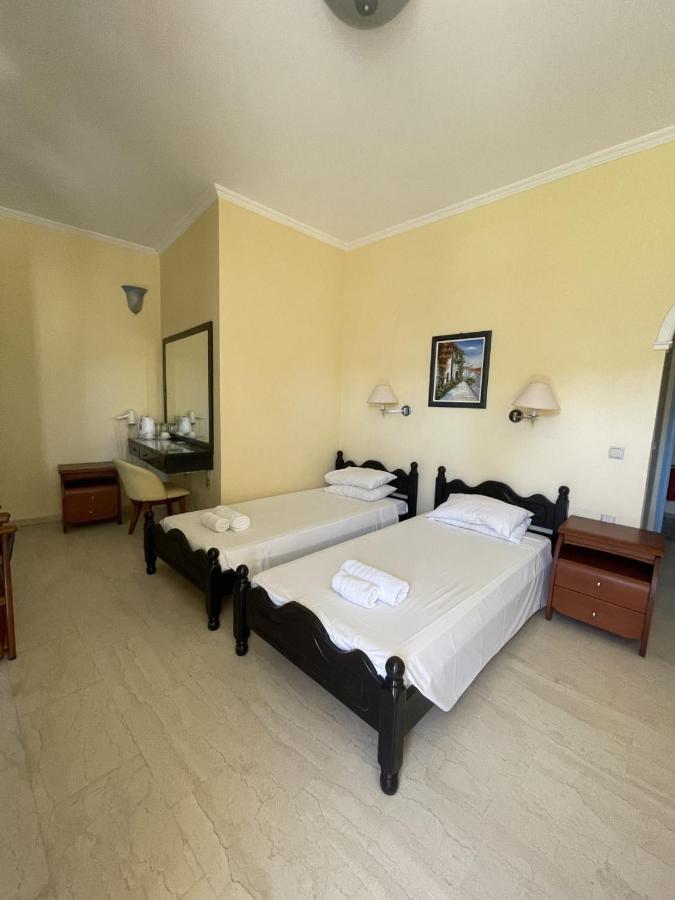 Hotel Christina 4*